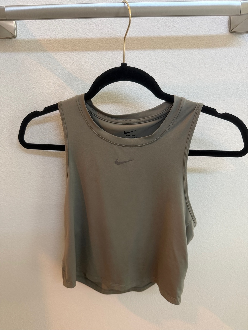 Nike Olive Cropped Athletic Tank